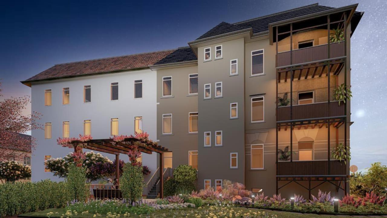 Volkshaus Hbf Wg & Serviced Apartments Zittau Bagian luar foto