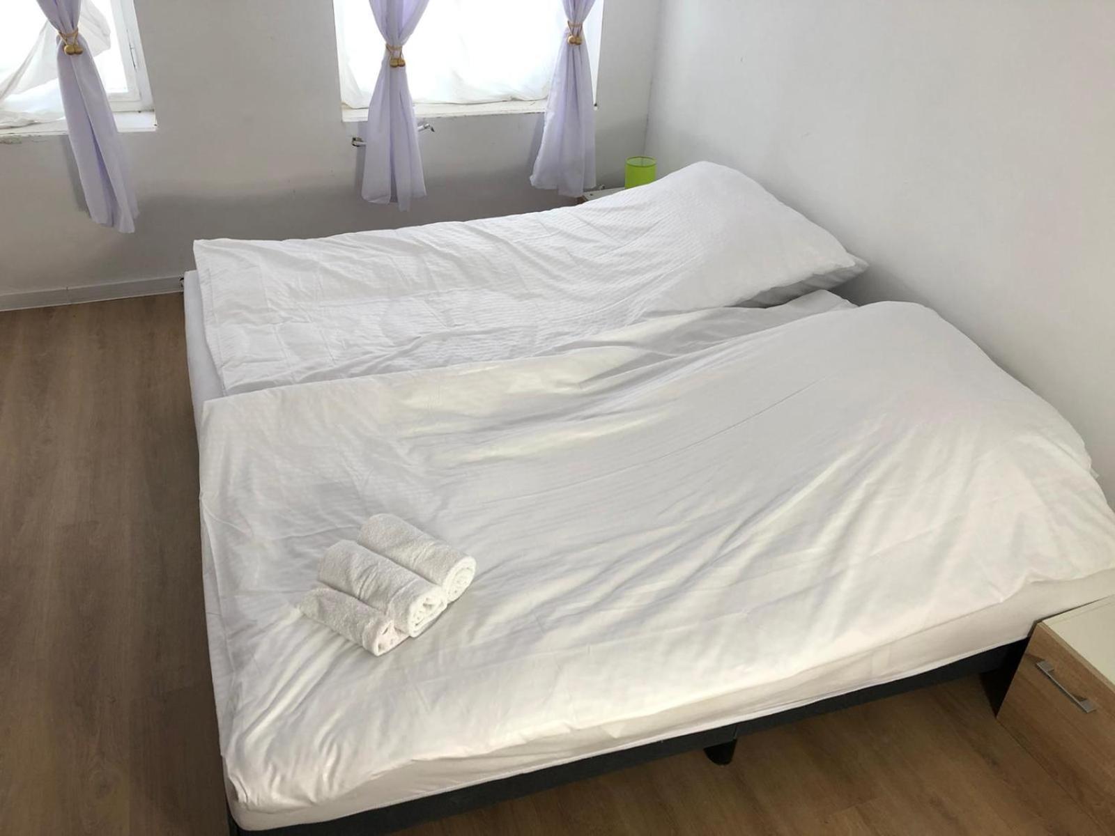 Volkshaus Hbf Wg & Serviced Apartments Zittau Bagian luar foto
