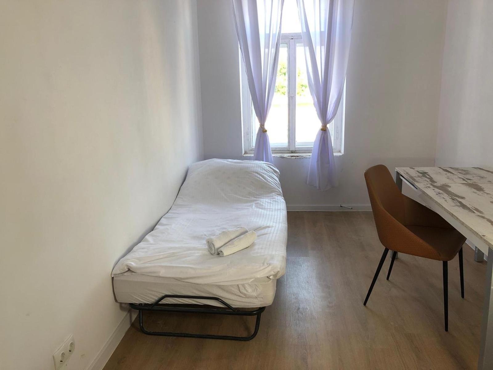 Volkshaus Hbf Wg & Serviced Apartments Zittau Bagian luar foto
